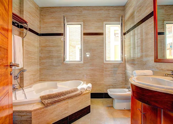 Reyes By * Нерха